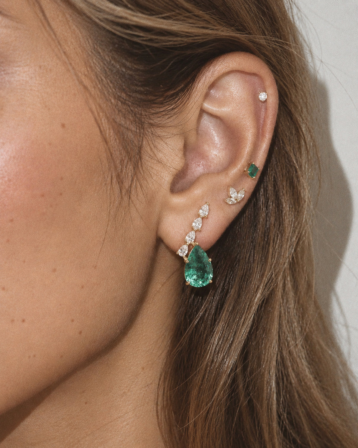 Sophia Emerald Drop Earrings in Gold