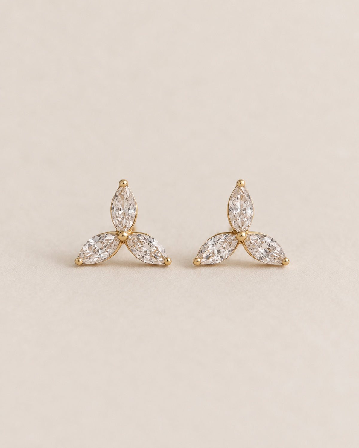 Fleur Marquise Stud Earrings in Gold