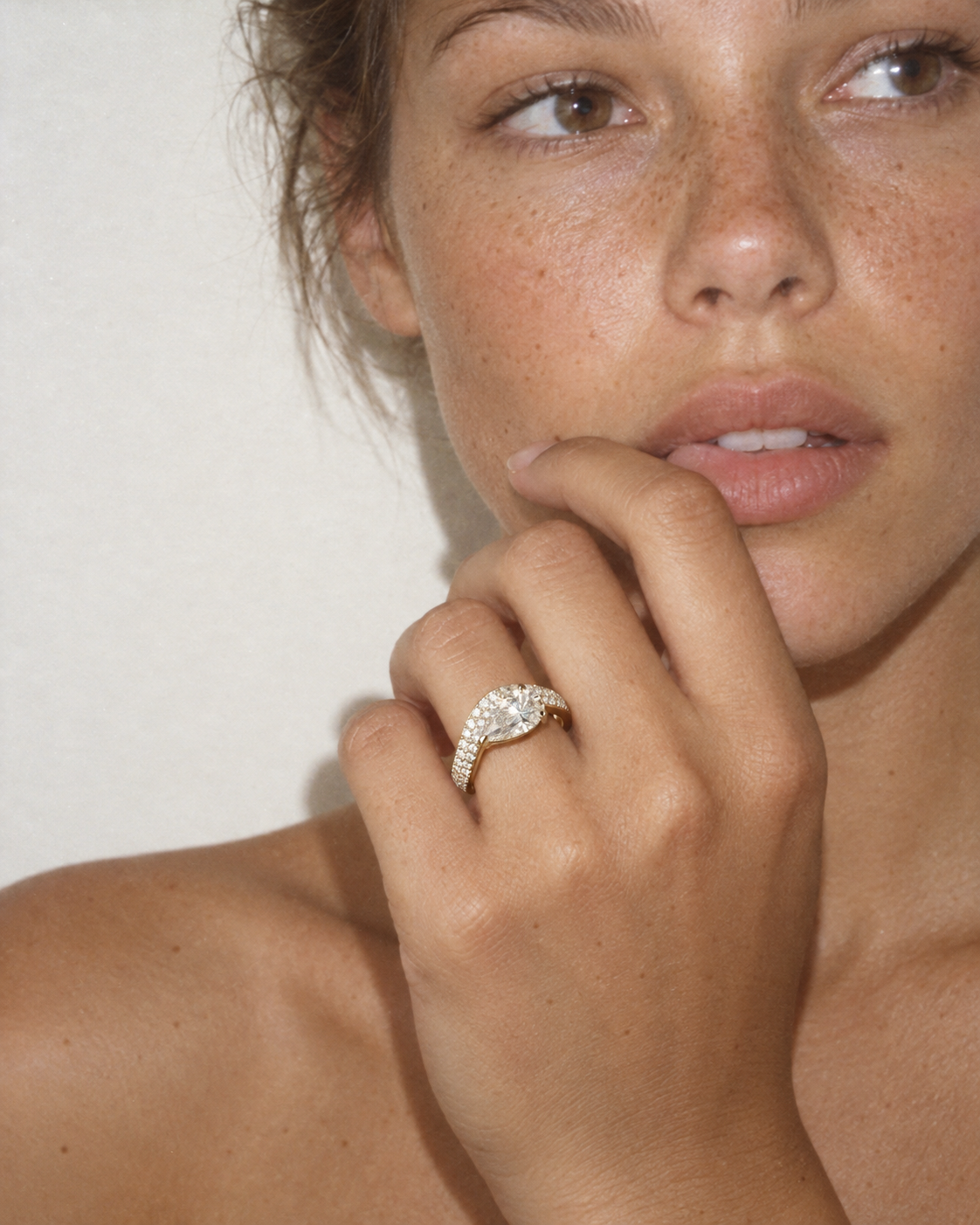 Elodie Pear Diamond Ring in Gold
