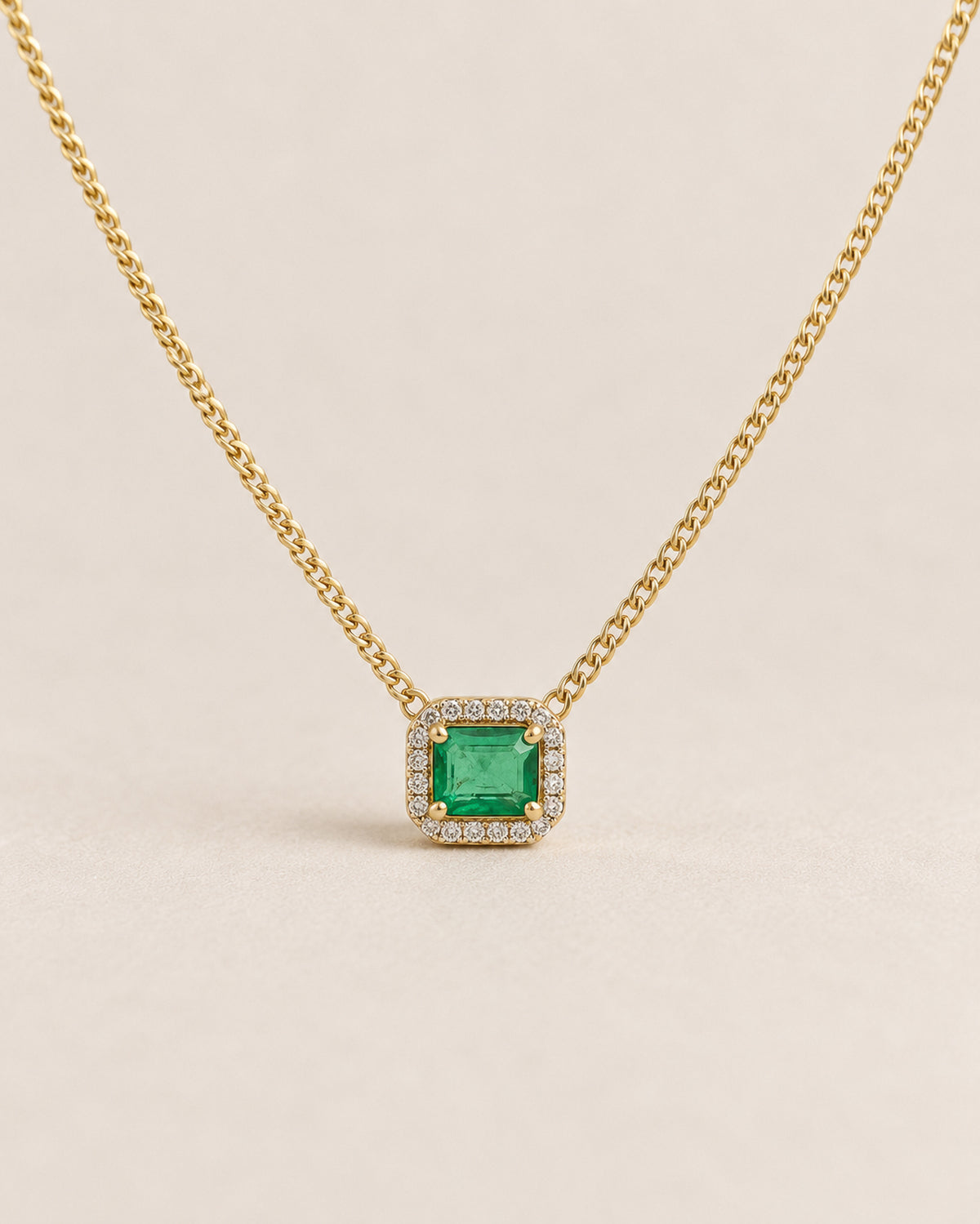 Amara Emerald & Diamond Necklace