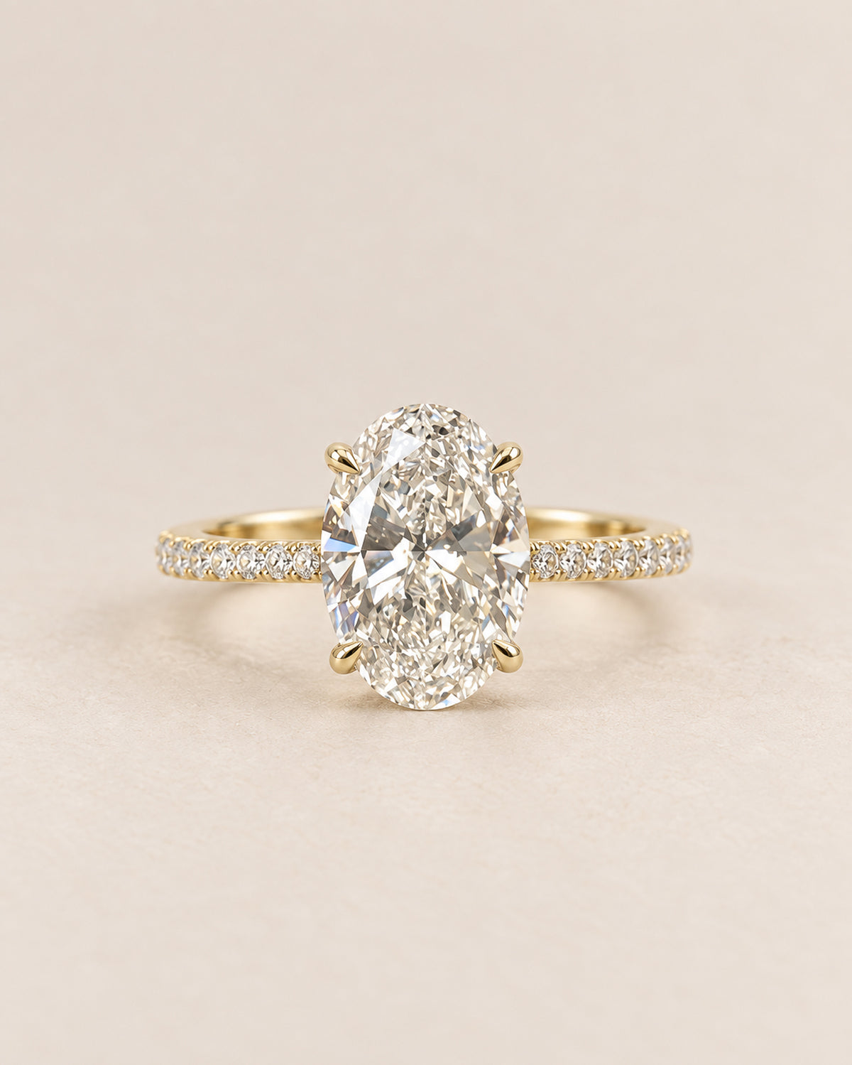 Lara Oval Diamond Ring in Gold
